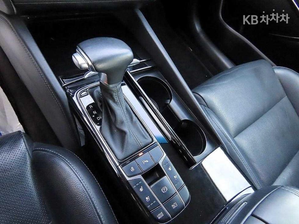 2016 - kia k7