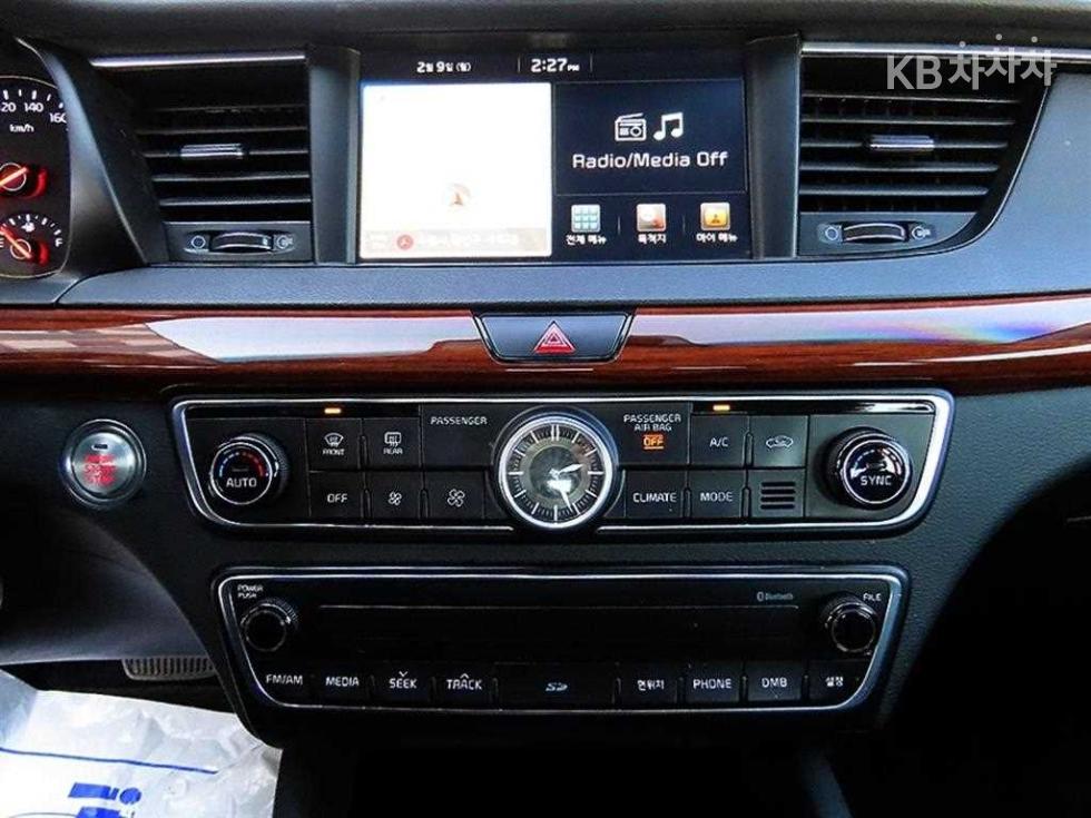 2016 - kia k7