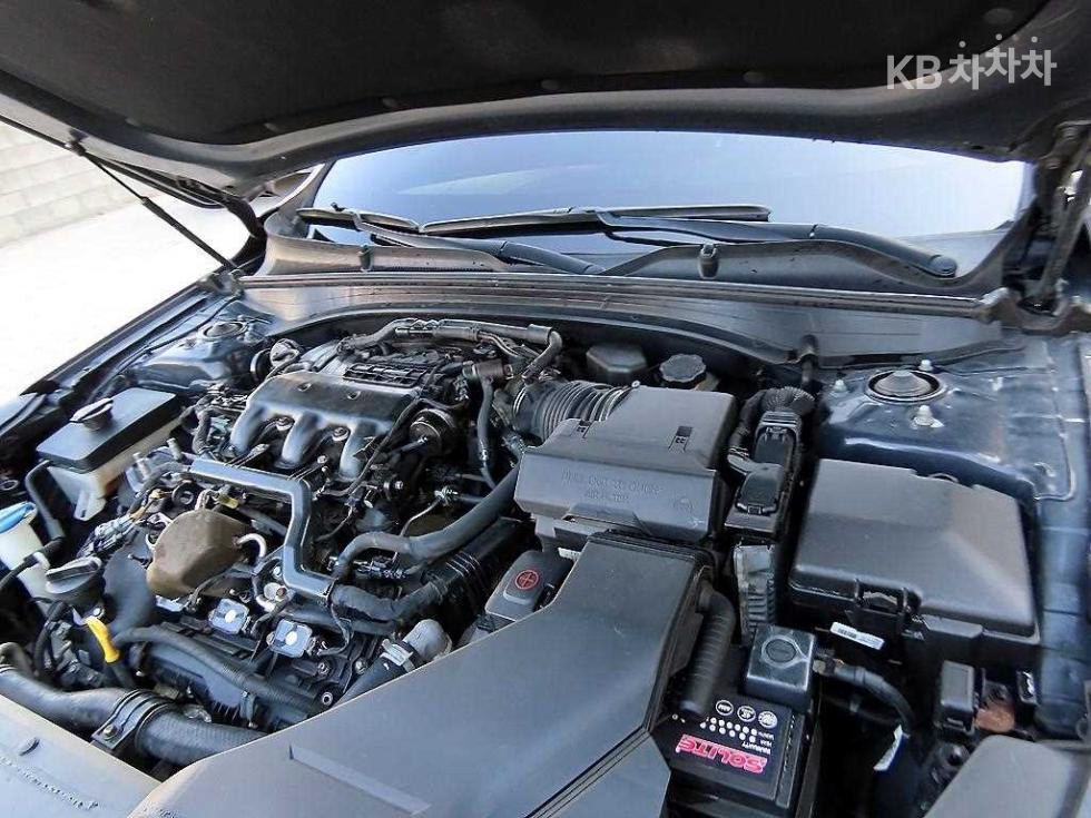 2016 - kia k7