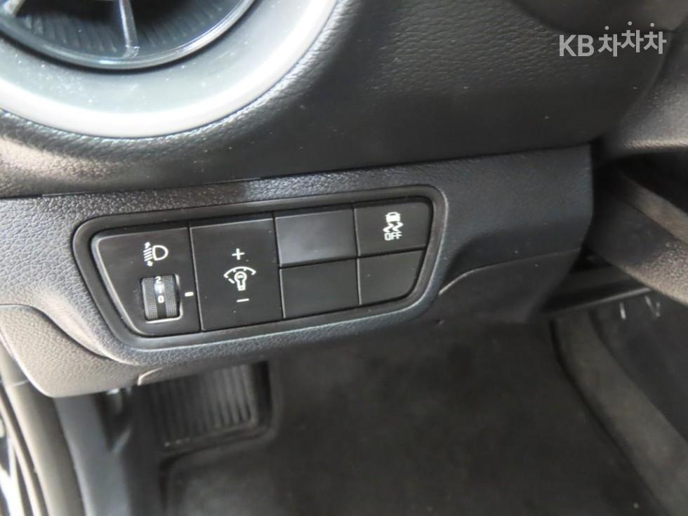 2022 - kia k3