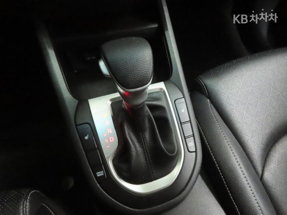 2022 - kia k3
