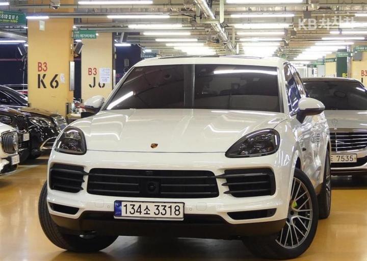 Porsche Cayenne 9Y0 3.0 E-Hybrid Platinum Edition 3