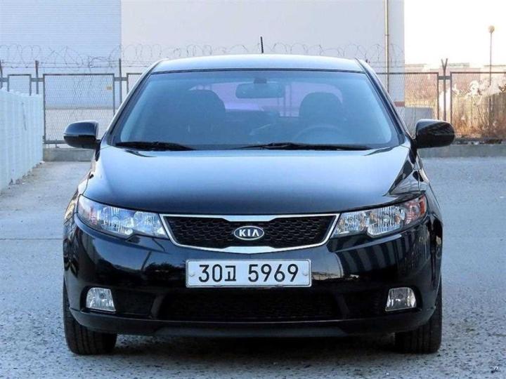 Kia Forte Hatchback 1.6 GDI Luxury