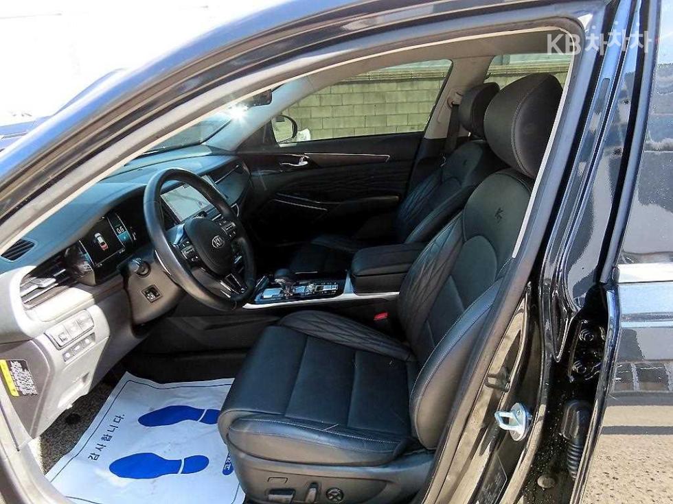 2020 - kia k7