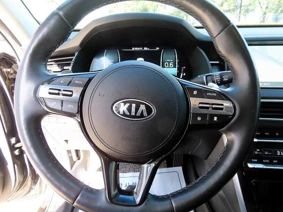 2020 - kia k7