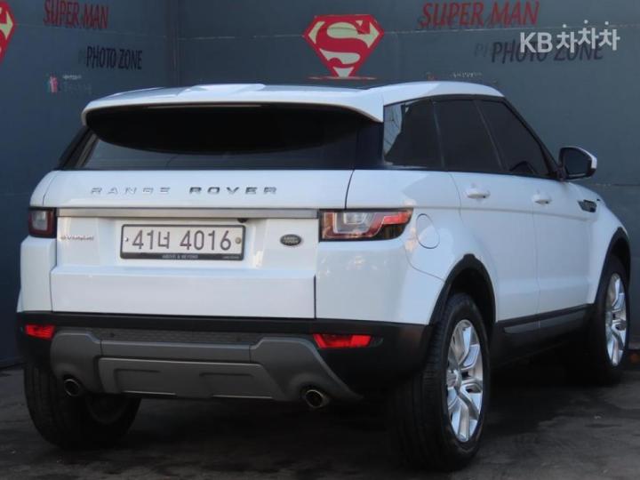 Land Rover Range Rover Evoque 5 Duo 2.0 TD4 SE 4