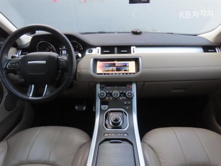Land Rover Range Rover Evoque 5 Duo 2.0 TD4 SE 8