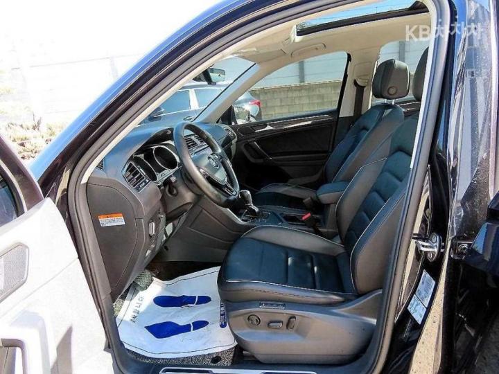 Volkswagen Tiguan 2.0 TDI Prestige 6