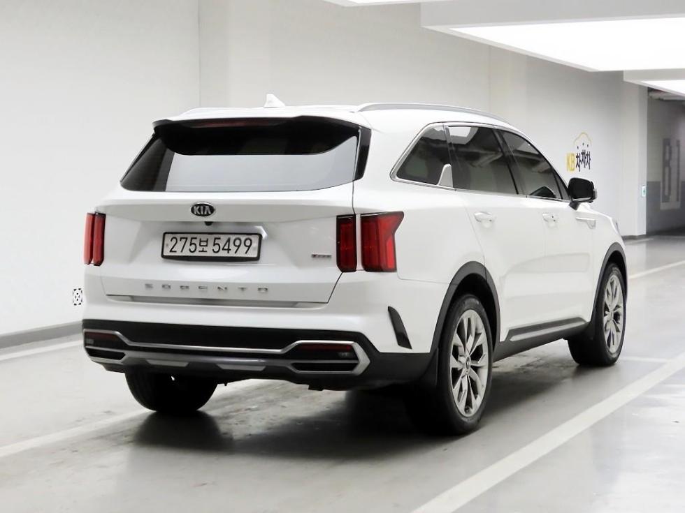 Kia Sorento — miniaturë 4