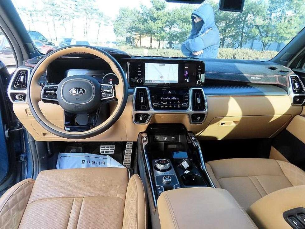 2021 - kia sorento