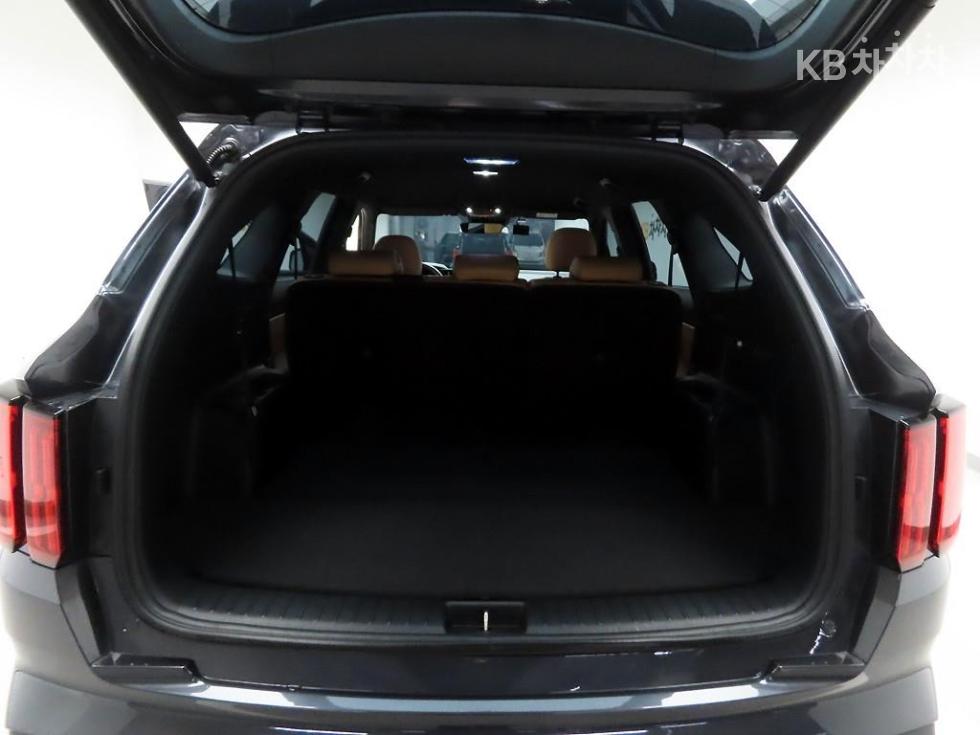2022 - kia sorento