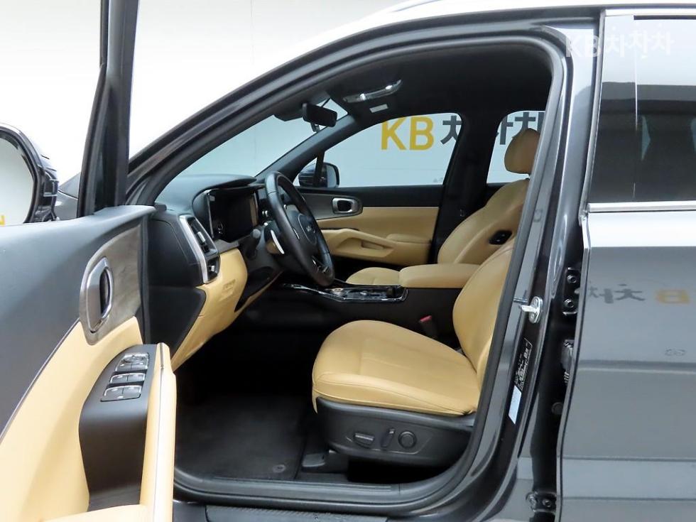 2022 - kia sorento