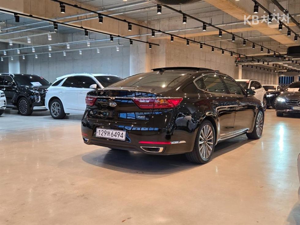2016 - kia k7