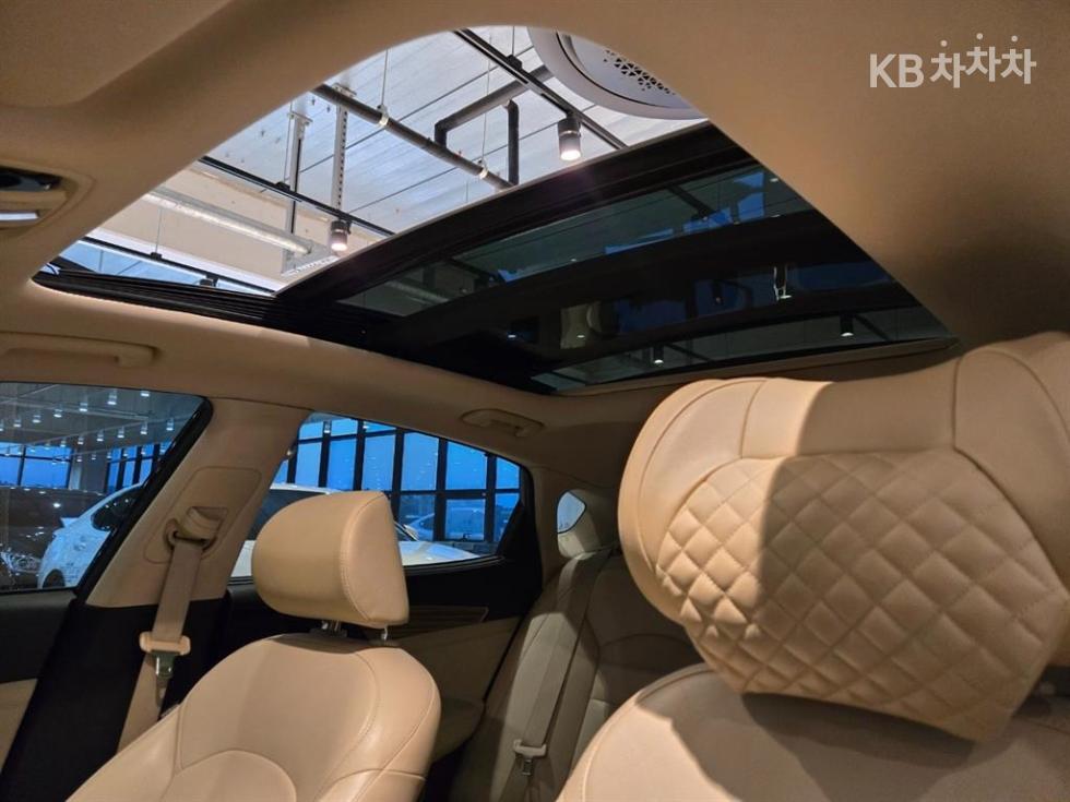 2016 - kia k7