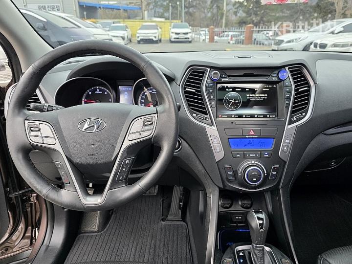 Hyundai Maxcruz Diesel e-VGT 2.2 2WD Exclusive Base Type 7