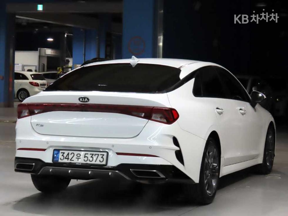 2020 - kia k5