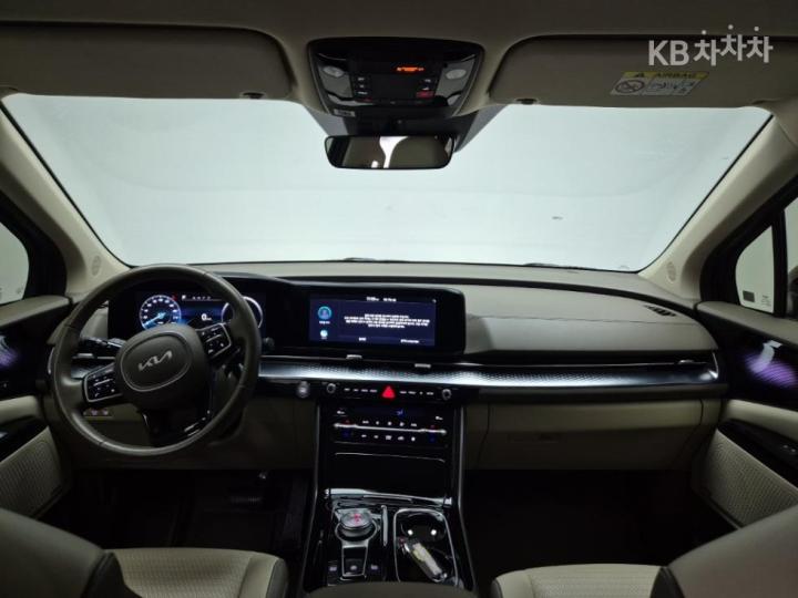 Kia Carnival High Limousine G3.5 GDI Signature 8