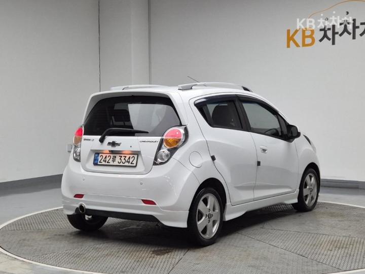 Chevrolet Matiz CREATIVE GROOVE Star 4