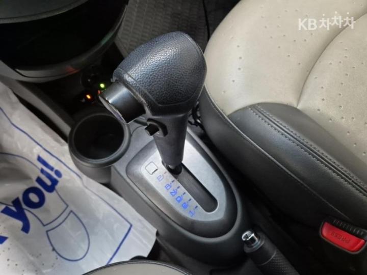 Chevrolet Matiz CREATIVE GROOVE Star 9