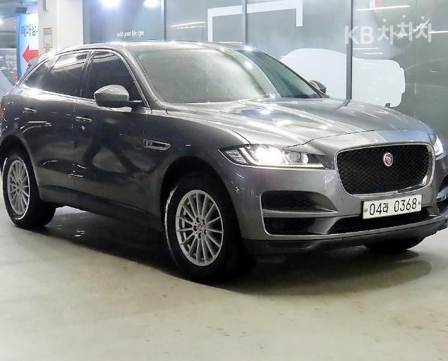 Jaguar F-PACE 20d PRESTIGE 2