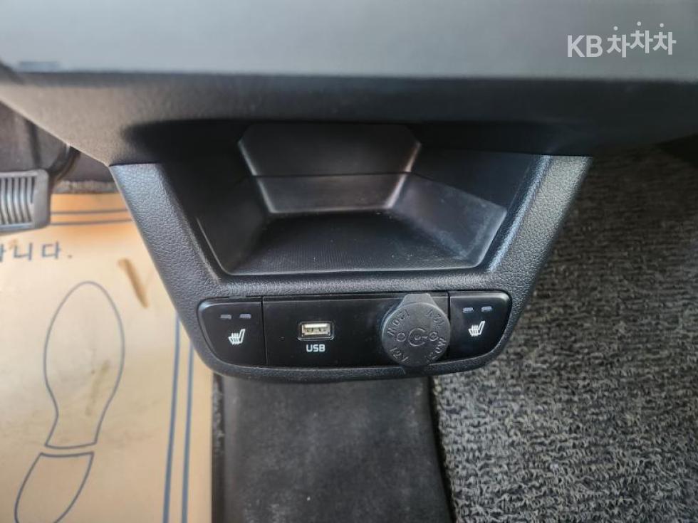 2022 - kia ray