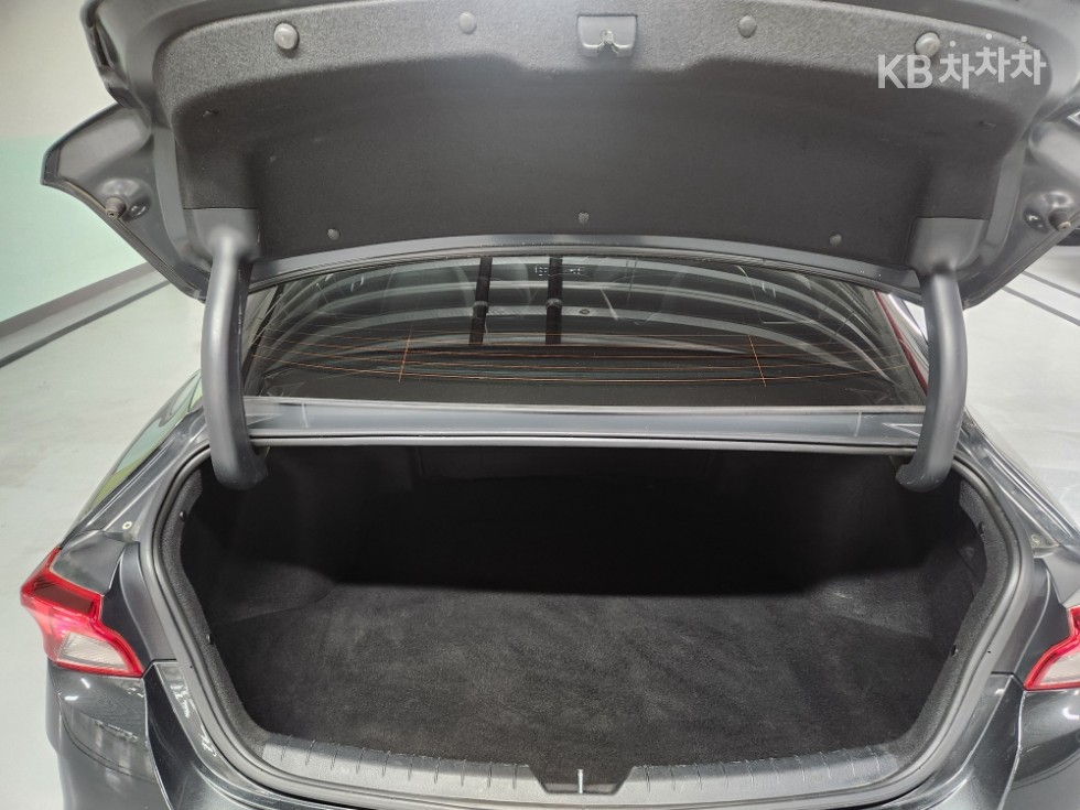 2021 - kia k5