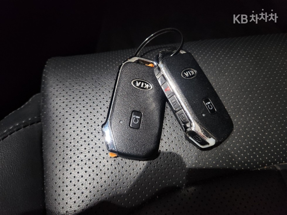 2021 - kia k5