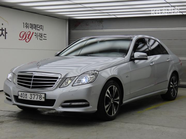 Mercedes-Benz E-Class New E220 CDI Avantgarde W212