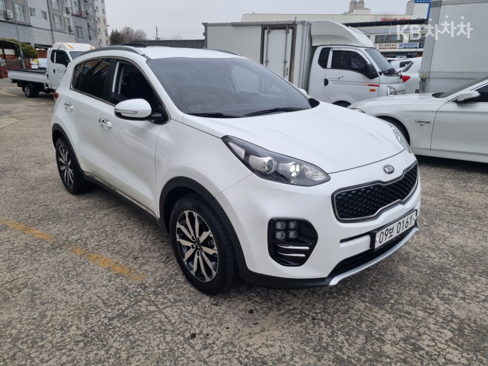 2016 - kia sportage