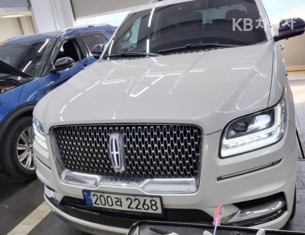 Lincoln Navigator U554 3.5 Reserve