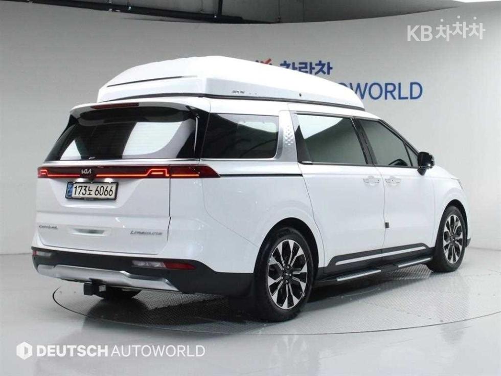 2021 - kia carnival