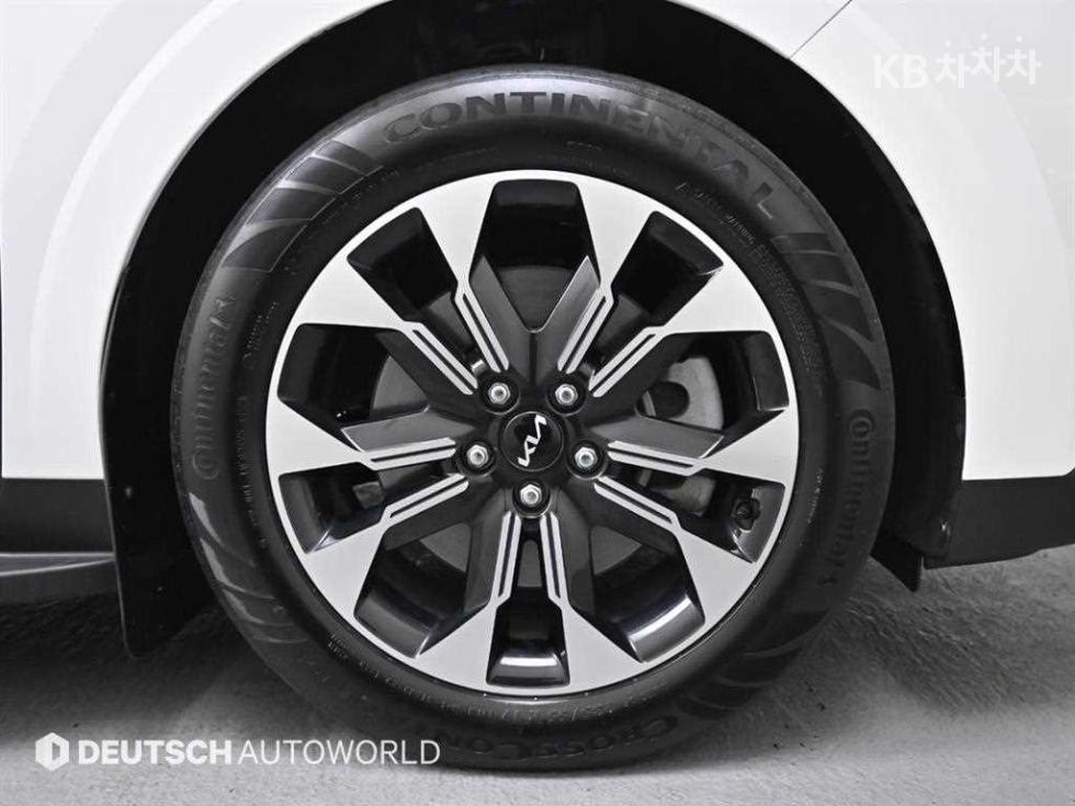 2021 - kia carnival