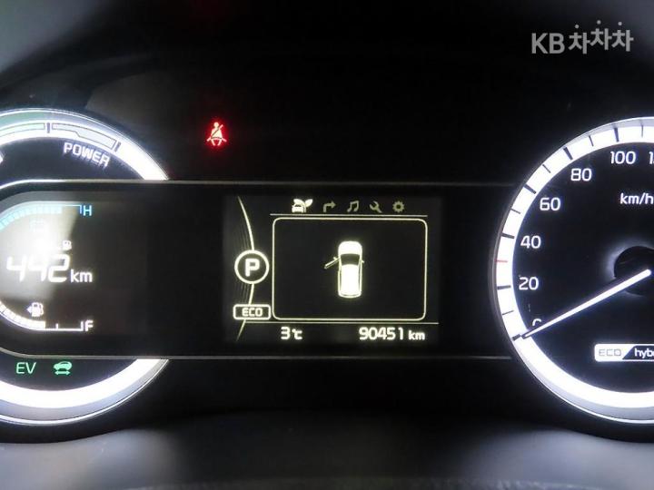 Kia Niro 1.6 Prestige 10