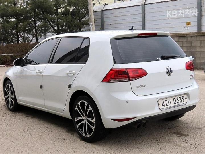 Volkswagen Golf 1.4 TSI MK7 Premium 4