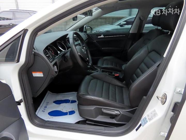 Volkswagen Golf 1.4 TSI MK7 Premium 6