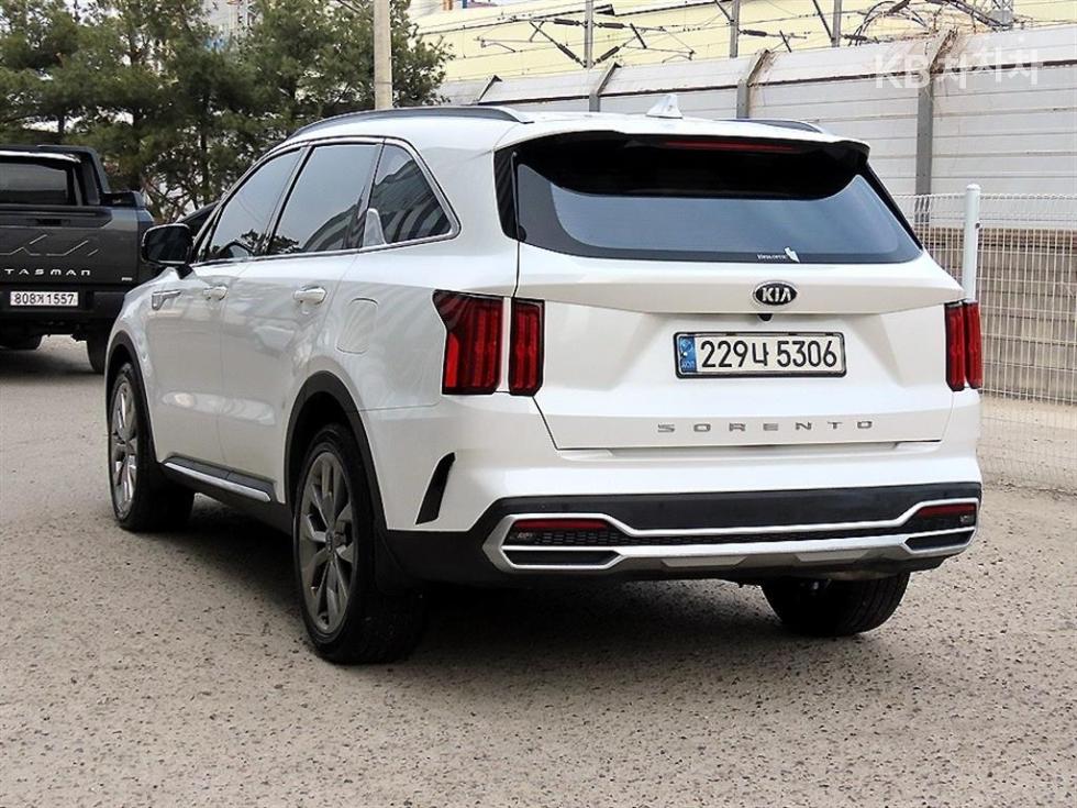 2021 - kia sorento