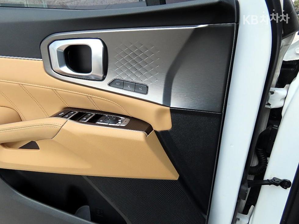 2021 - kia sorento