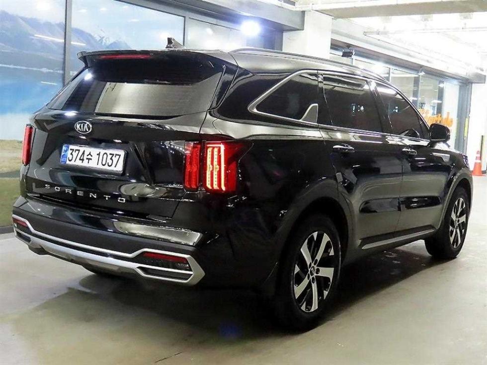 2021 - kia sorento