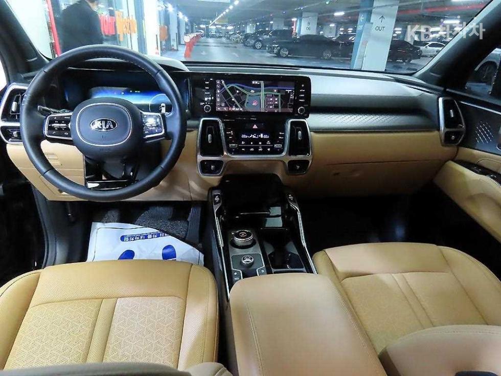 2021 - kia sorento