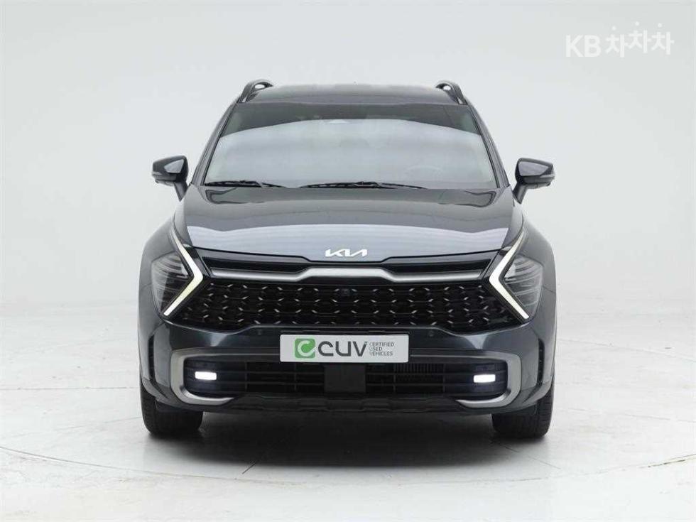 2022 - kia sportage