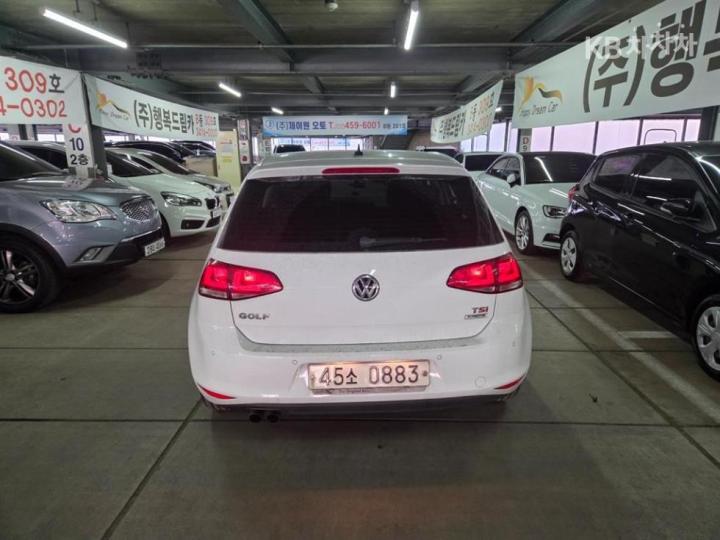 Volkswagen Golf 1.4 TSI MK7 5