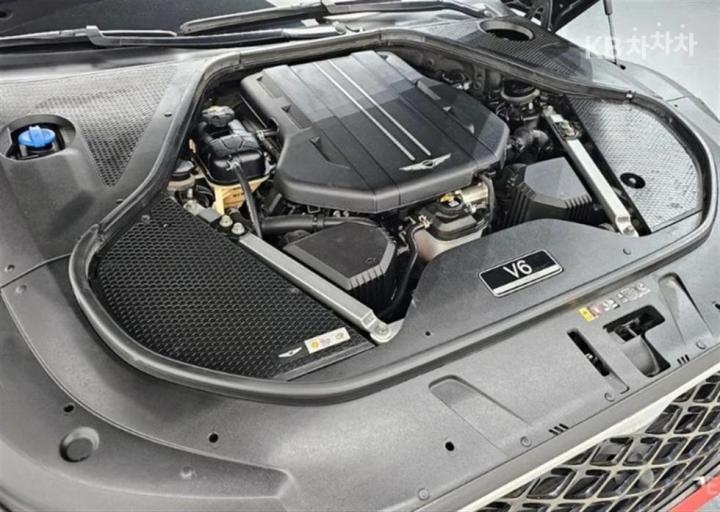 Genesis G90 RS4 3.5T AWD Base Type 7