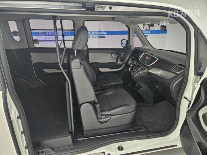 Kia Ray Van 1.0 Gasoline Van Prestige 9