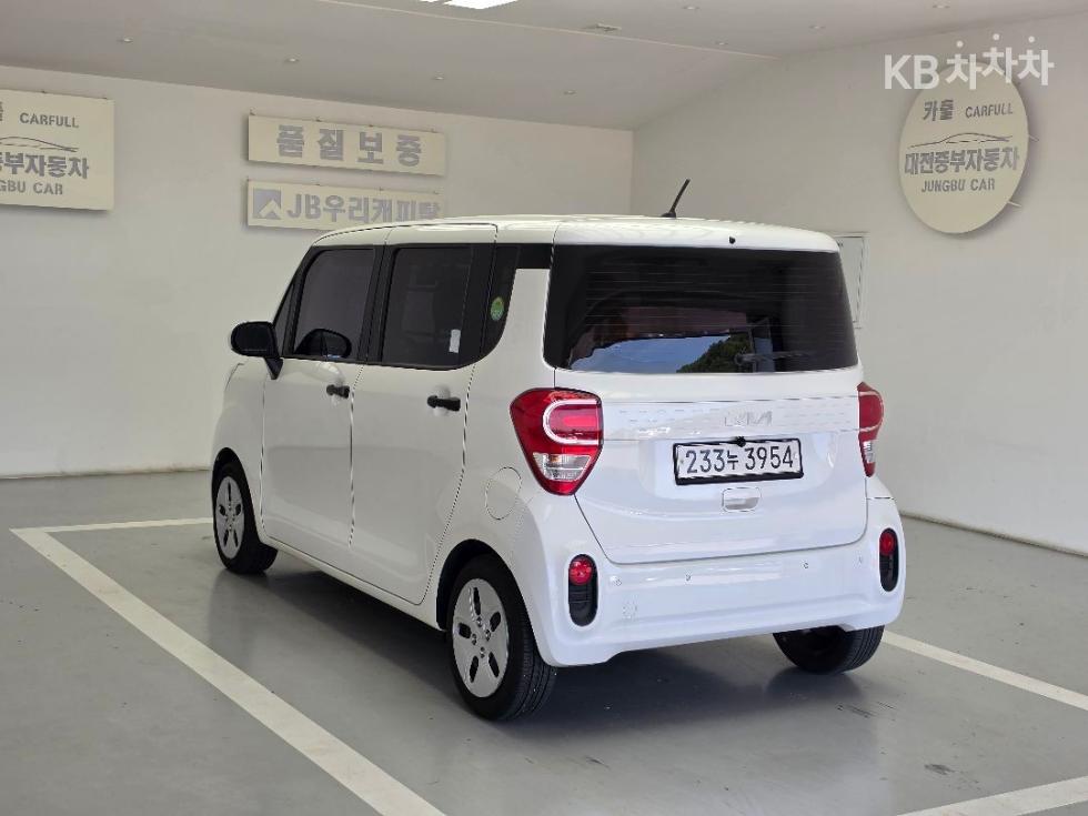 2022 - kia ray