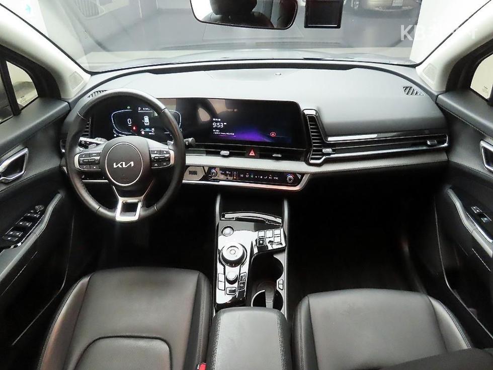 2024 - kia sportage
