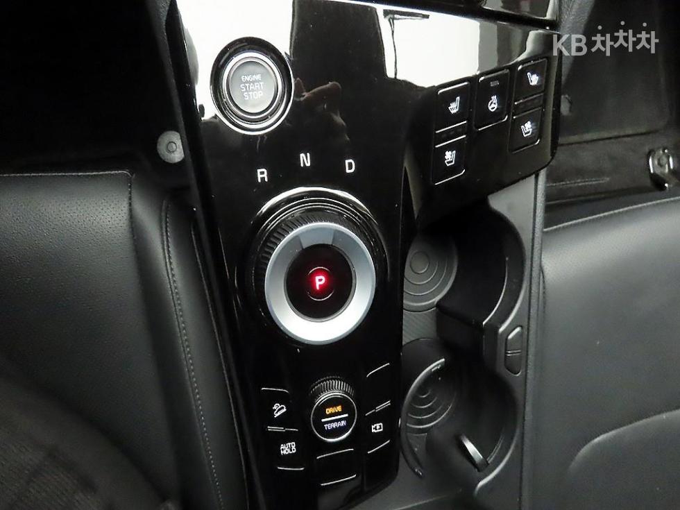 2024 - kia sportage