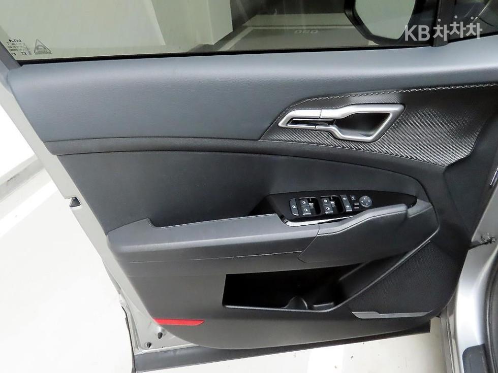 2024 - kia sportage