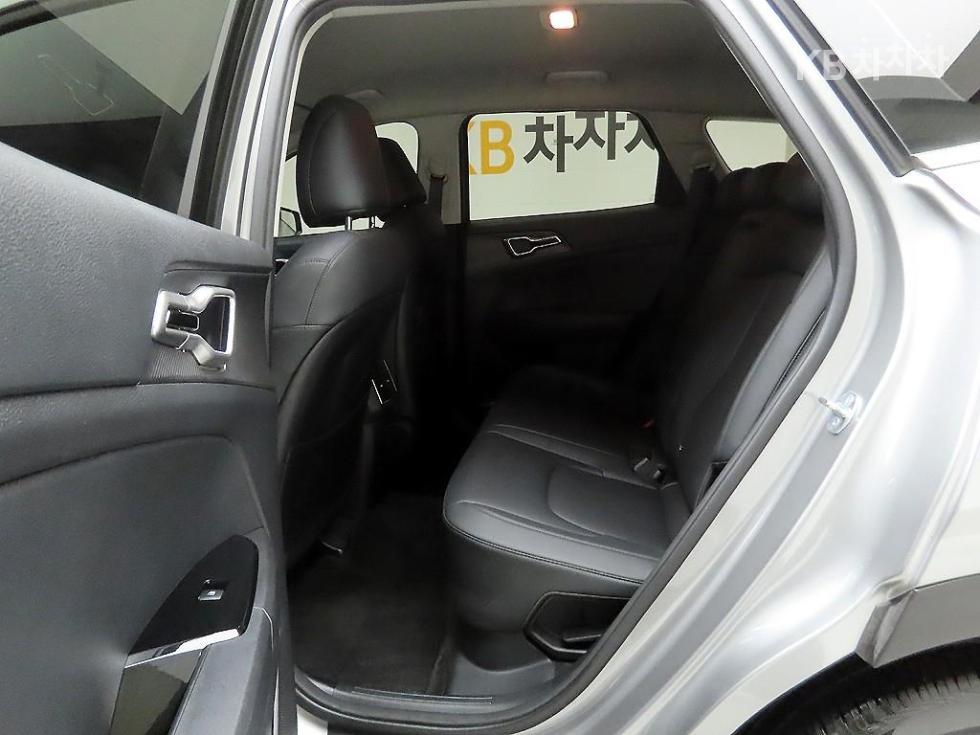 2024 - kia sportage