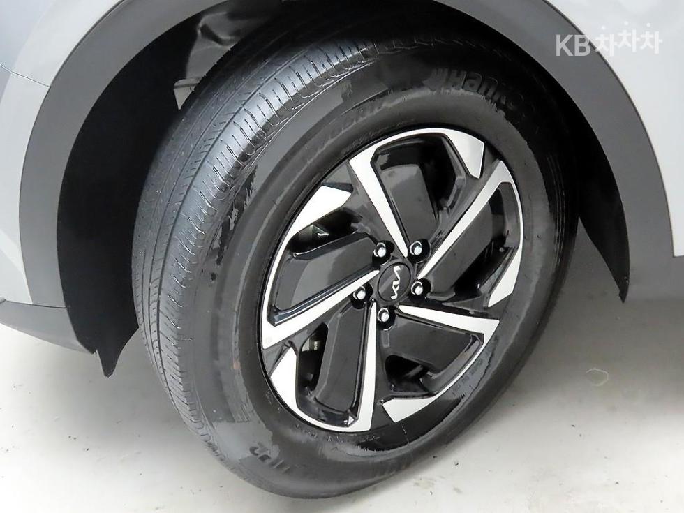 2024 - kia sportage