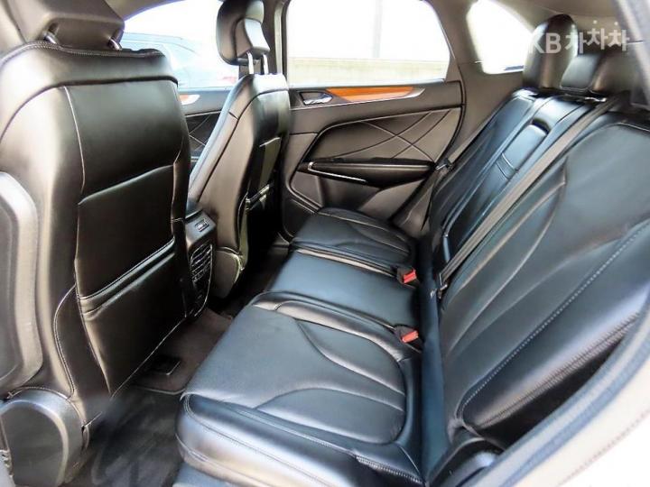 Lincoln MKC 2.0 AWD Reserve 102A 7